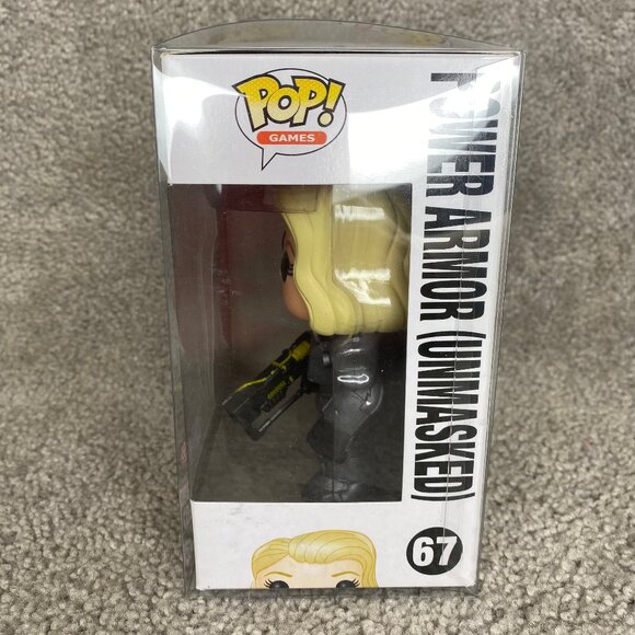 Funko Pop Fallout Power Armor (Unmasked) GameStop Exclusive W/Protective Case - Picture 6 of 8